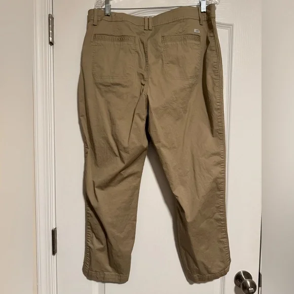 Eddie Bauer Khaki Chino Pant - Size 14 - Picture 7 of 9